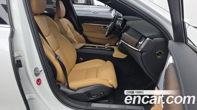 Volvo S90 B6 AWD Ultimate Bright 2023 — фото 11