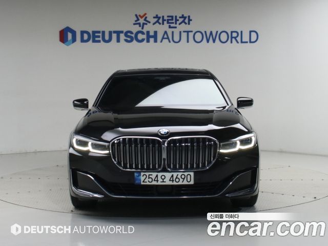 BMW 7 Series (G11) 730Ld xDrive Design Pure Excellence 2022 — фото 3