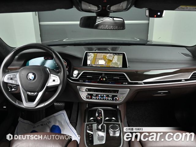 BMW 7 Series (G11) 730Ld xDrive Design Pure Excellence 2022 — фото 7