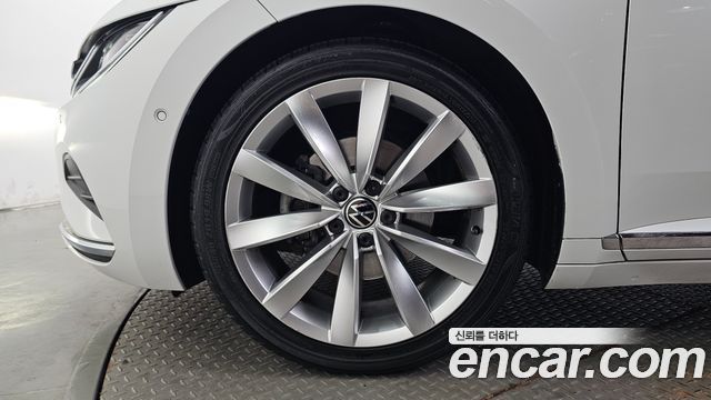 Volkswagen Arteon 2.0 TDI Prestige 2023 — фото 5