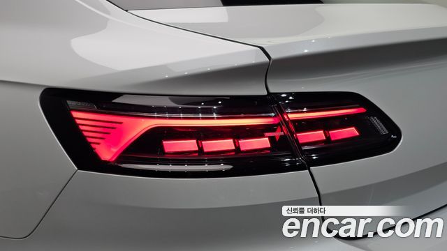Volkswagen Arteon 2.0 TDI Prestige 2023 — фото 23