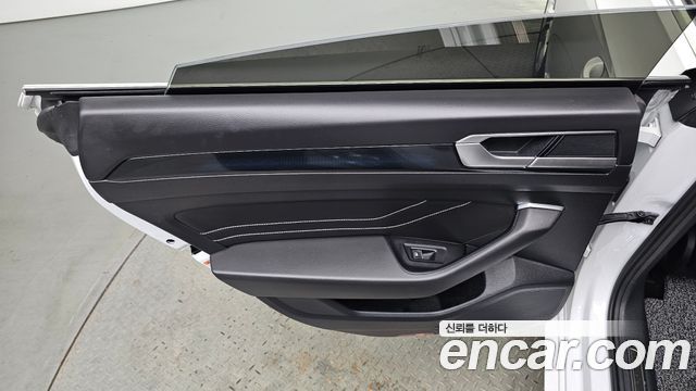 Volkswagen Arteon 2.0 TDI Prestige 2023 — фото 25