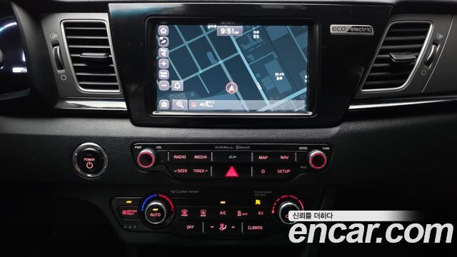Kia Niro EV Prestige 2020 — фото 14