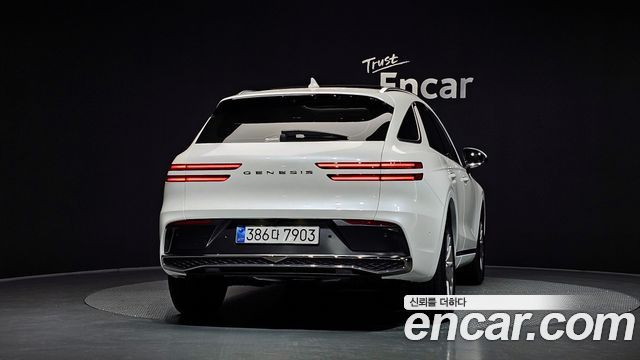 Genesis GV70 2.5T Gasoline 2WD 2025 — фото 4