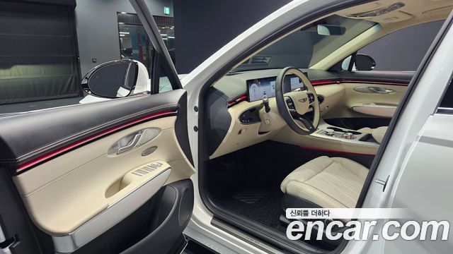 Genesis GV70 2.5T Gasoline 2WD 2025 — фото 10