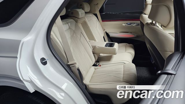 Genesis GV70 2.5T Gasoline 2WD 2025 — фото 11
