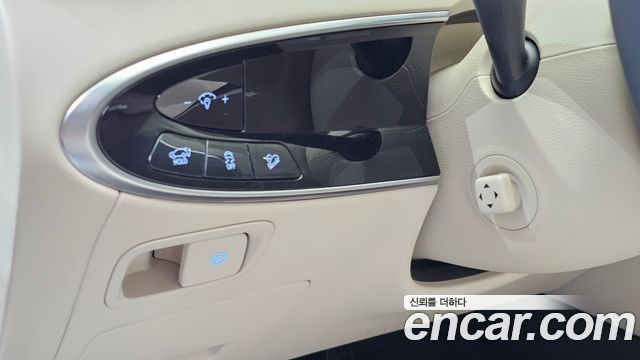 Genesis GV70 2.5T Gasoline 2WD 2025 — фото 16
