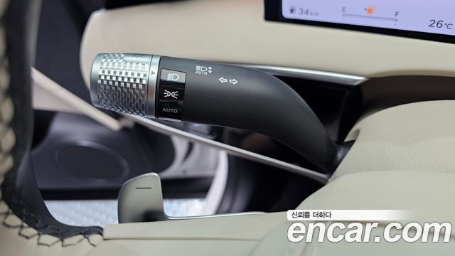 Genesis GV70 2.5T Gasoline 2WD 2025 — фото 18