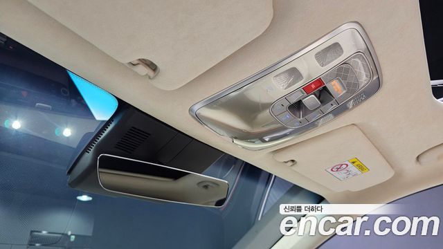 Genesis GV70 2.5T Gasoline 2WD 2025 — фото 20