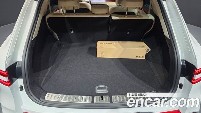 Genesis GV70 2.5T Gasoline 2WD 2025 — фото 31