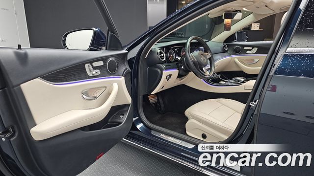 Mercedes-Benz E-Class (W213) E300 Avantgarde 2018 — фото 10