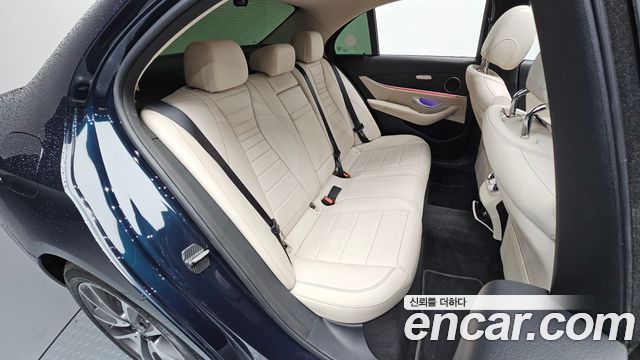 Mercedes-Benz E-Class (W213) E300 Avantgarde 2018 — фото 11