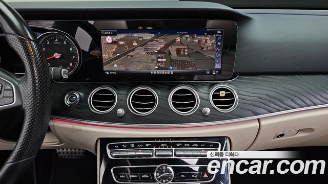 Mercedes-Benz E-Class (W213) E300 Avantgarde 2018 — фото 14