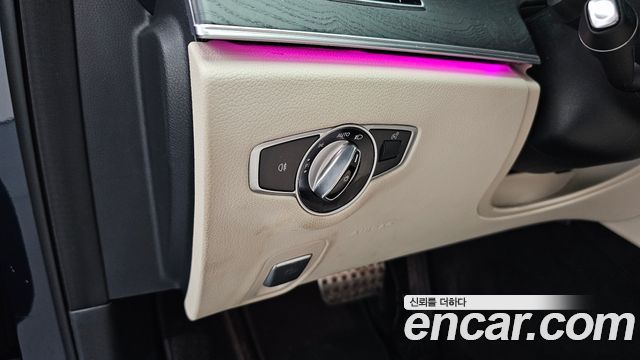 Mercedes-Benz E-Class (W213) E300 Avantgarde 2018 — фото 27