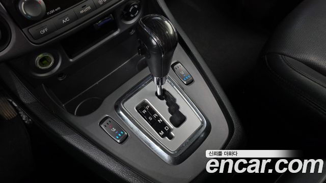 KG Mobility (SsangYong) Korando Turismo 4WD TX 9-seater 2019 — фото 9