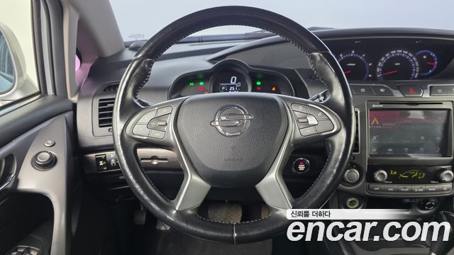 KG Mobility (SsangYong) Korando Turismo 4WD TX 9-seater 2019 — фото 13