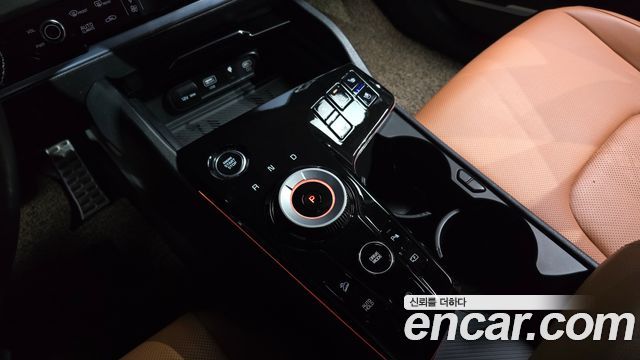 Kia Sportage (V) Gasoline 1.6 Turbo 2WD Signature 2024 — фото 9
