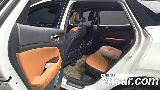 Kia Sportage (V) Gasoline 1.6 Turbo 2WD Signature 2024 — фото 11