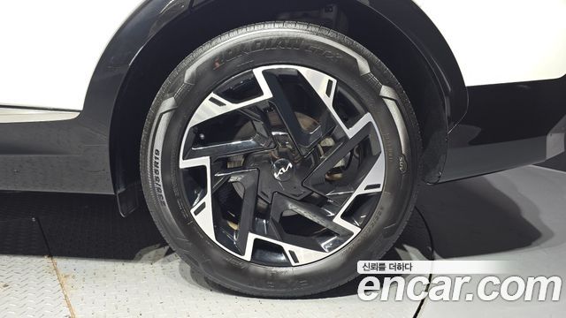 Kia Sportage (V) Gasoline 1.6 Turbo 2WD Signature 2024 — фото 21