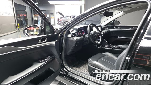Kia K5 (III) 2.0 Prestige 2021 — фото 10