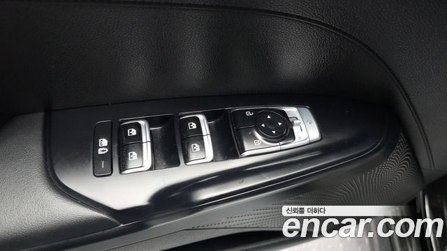 Kia K5 (III) 2.0 Prestige 2021 — фото 27
