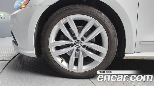 Volkswagen Passat 2.0 TSI B7 2018 — фото 5