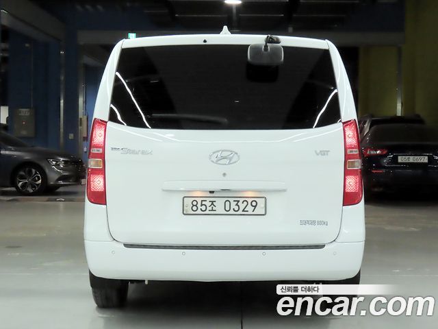 Hyundai Grand Starex Van 3-Seater Smart 2020 — фото 3
