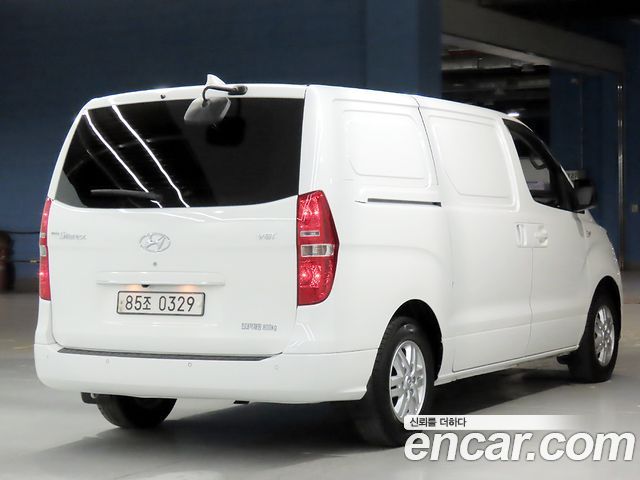 Hyundai Grand Starex Van 3-Seater Smart 2020 — фото 4