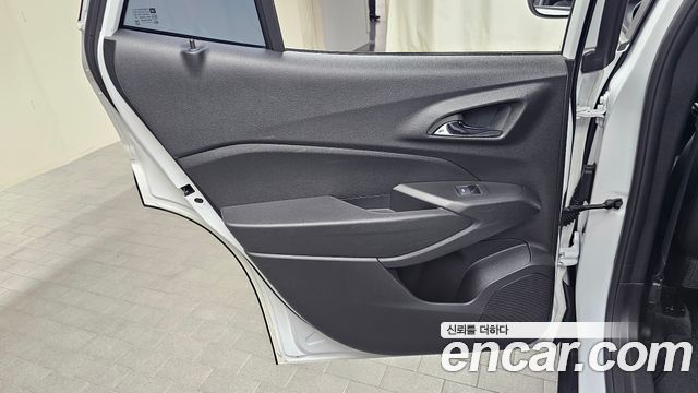 Chevrolet Trax Crossover 1.2 RS 2024 — фото 25