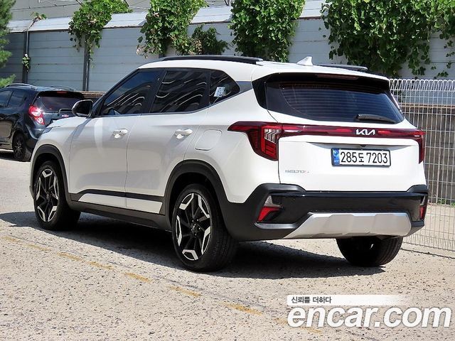 Kia Seltos Gasoline 1.6 Turbo 2WD Signature 2023 — фото 3