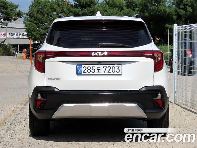 Kia Seltos Gasoline 1.6 Turbo 2WD Signature 2023 — фото 4