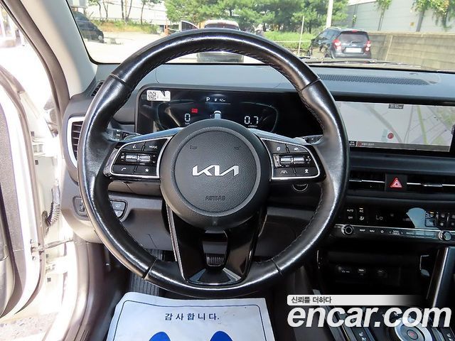 Kia Seltos Gasoline 1.6 Turbo 2WD Signature 2023 — фото 8