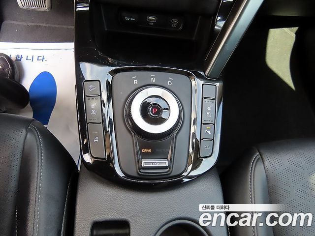 Kia Seltos Gasoline 1.6 Turbo 2WD Signature 2023 — фото 10