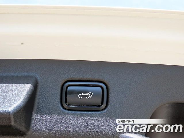 Kia Seltos Gasoline 1.6 Turbo 2WD Signature 2023 — фото 21