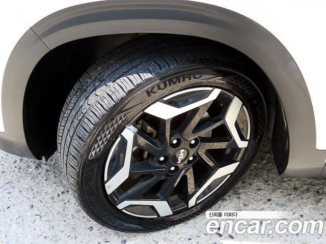 Kia Seltos Gasoline 1.6 Turbo 2WD Signature 2023 — фото 24