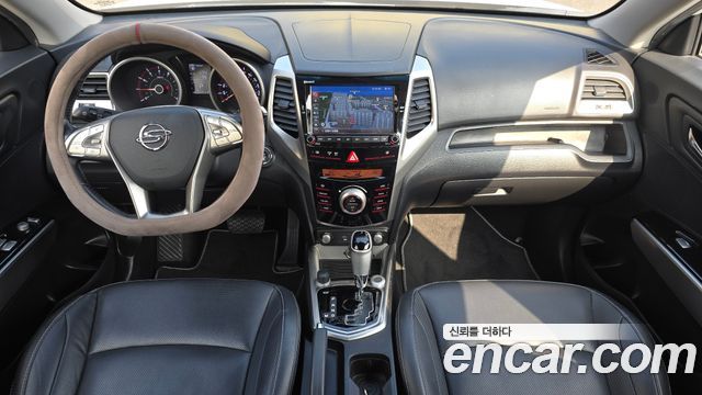 KG Mobility (SsangYong) Tivoli VX 2WD 2015 — фото 7