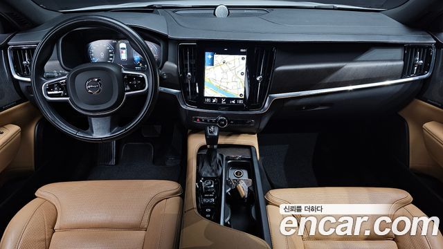 Volvo V90 Cross Country D5 PRO AWD 2018 — фото 7