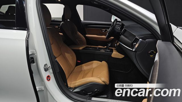 Volvo V90 Cross Country D5 PRO AWD 2018 — фото 10