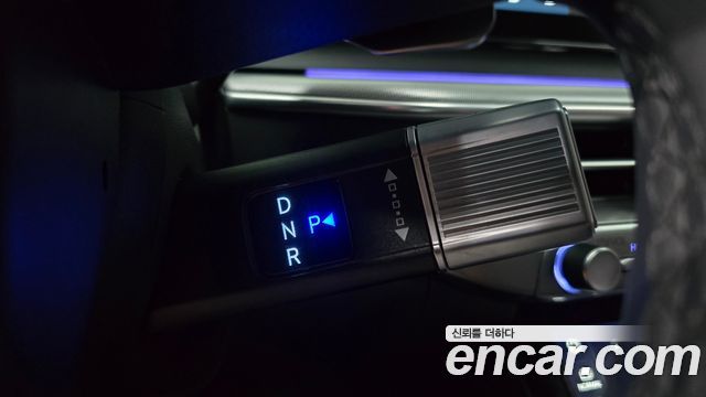 Hyundai Grandeur Hybrid (GN7) Premium 2023 — фото 9