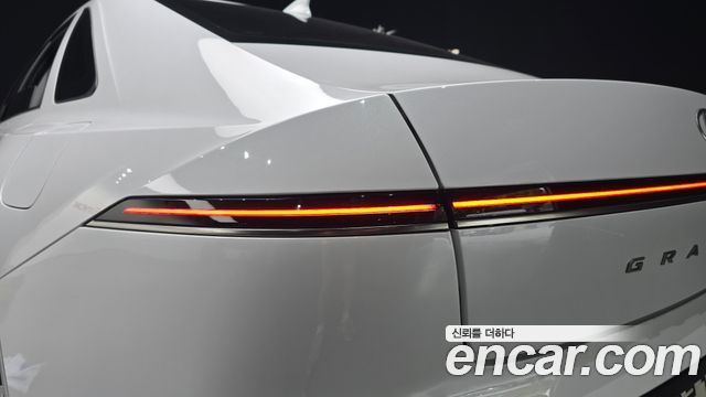 Hyundai Grandeur Hybrid (GN7) Premium 2023 — фото 23