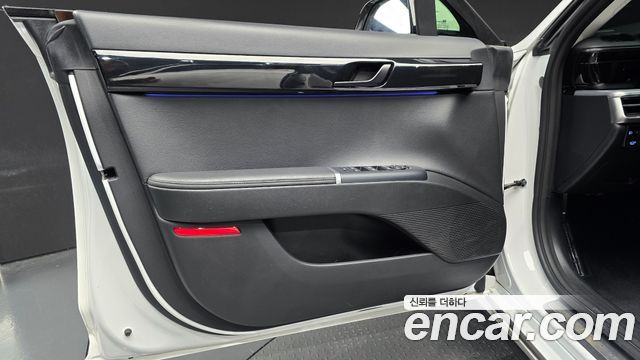 Hyundai Grandeur Hybrid (GN7) Premium 2023 — фото 24