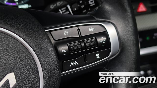 Kia Sportage (V) Diesel 2.0 2WD Prestige 2022 — фото 14