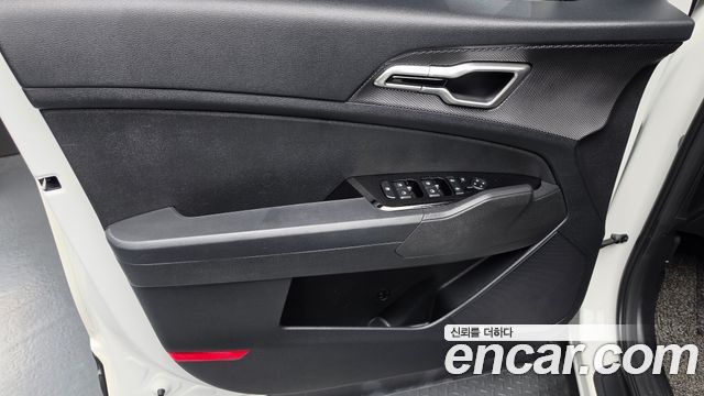 Kia Sportage (V) Diesel 2.0 2WD Prestige 2022 — фото 24