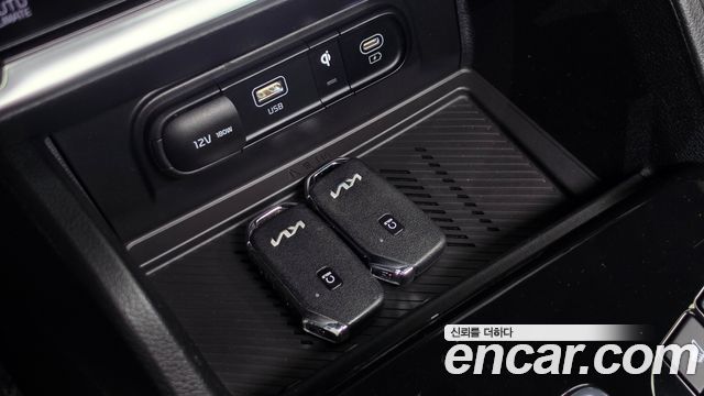Kia Sportage (V) Diesel 2.0 2WD Prestige 2022 — фото 28