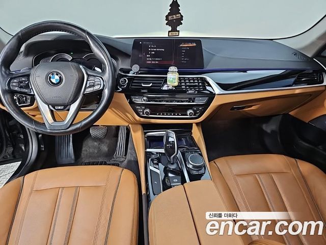 BMW 5 Series (G30) 520d Luxury Special Edition 2018 — фото 5