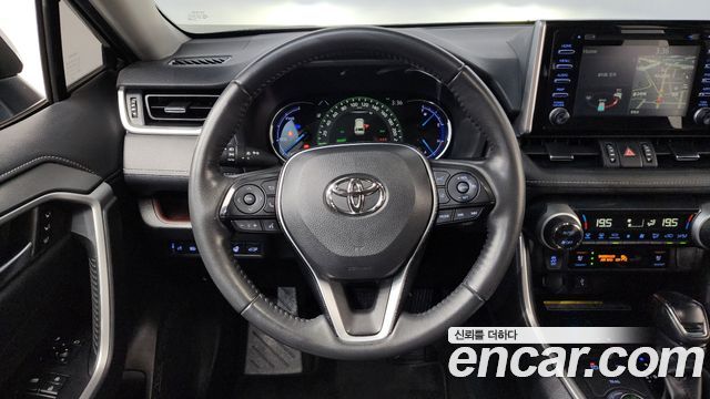 Toyota RAV4 (V) 2.5 4WD Hybrid 2021 — фото 12
