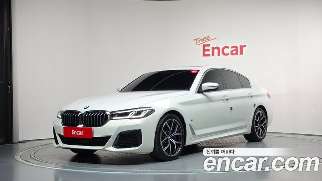 BMW 5 Series (G30) 530i xDrive M Sport Package 2022 — фото 1