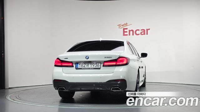 BMW 5 Series (G30) 530i xDrive M Sport Package 2022 — фото 4