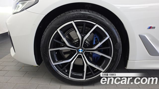 BMW 5 Series (G30) 530i xDrive M Sport Package 2022 — фото 5