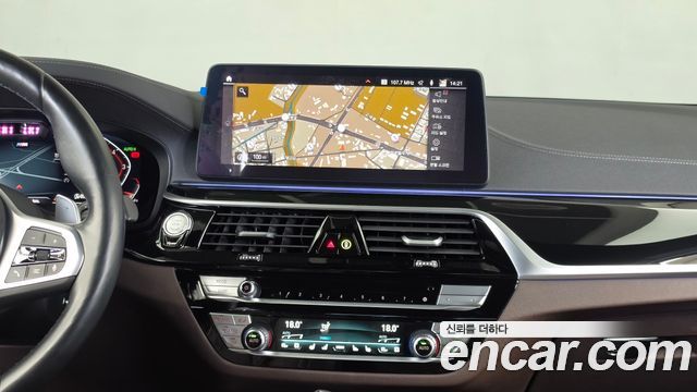BMW 5 Series (G30) 530i xDrive M Sport Package 2022 — фото 14